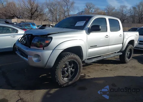 2011 Toyota Tacoma Base V6 z USA, uszkodzony, nr VIN 3TMLU4EN0BM071714